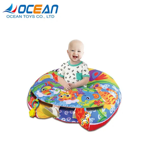 Hot Selling New Born Portable Soft Safe Cotton Bed Babyv Activity Game Carpet with Plastic Rattle