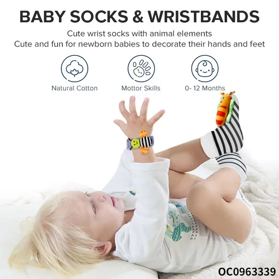 Infant Gift Early Educational Soft Plush Stuffed Toddler 3D Animal Baby Sock with Sensory Rattle Toy for Newborn Hand Wrist Foot