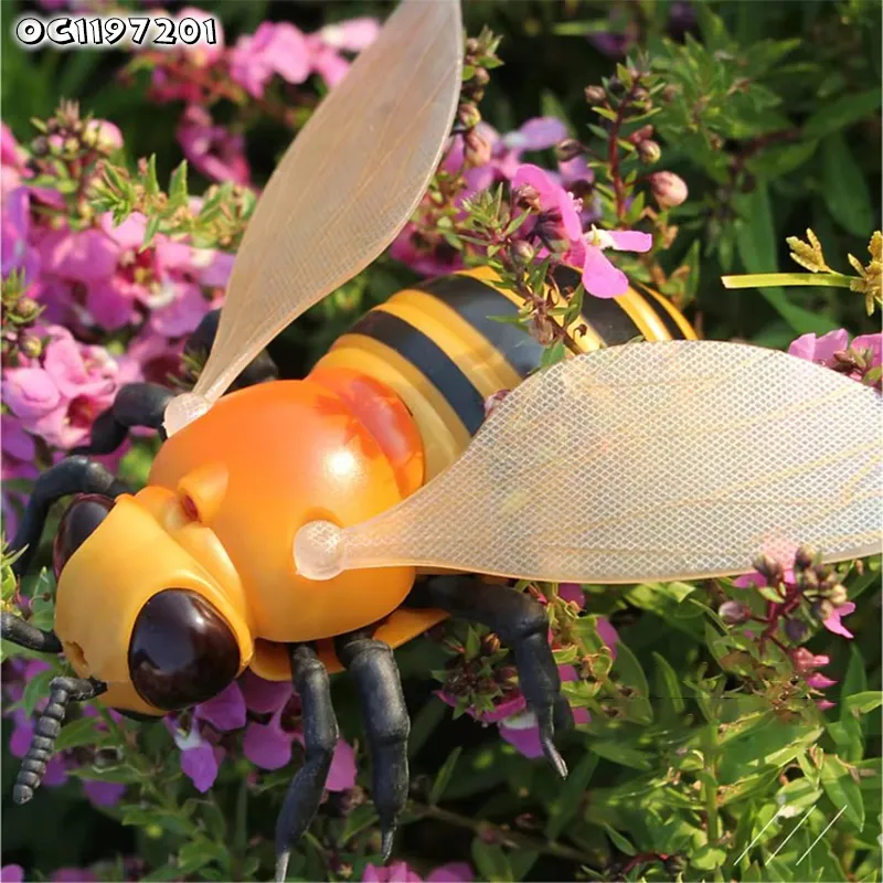 Wholesale Sensing Function Electronic Insects Flying Bee Remote Control Toys for Children with Light